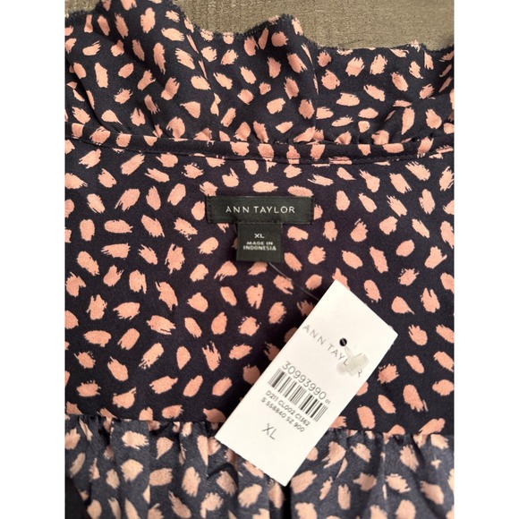 NWT Ann Taylor Women's Black Pink Short Sleeve Ruffle PullOver Blouse Size XL - Picture 2 of 7
